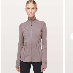 Lululemon Define Jacket
Lunar Rock. Size 4.